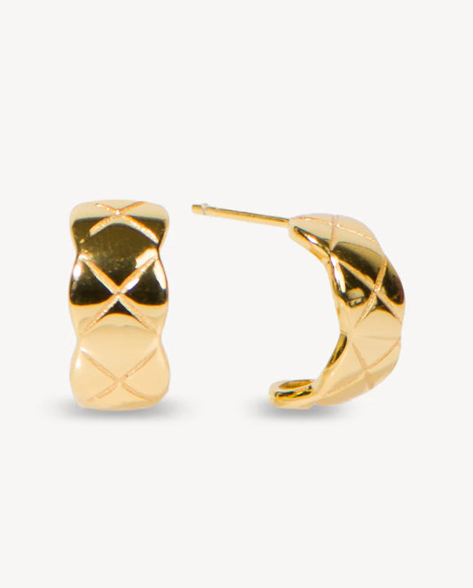 Deltora™ Delphi Quilted Hoops