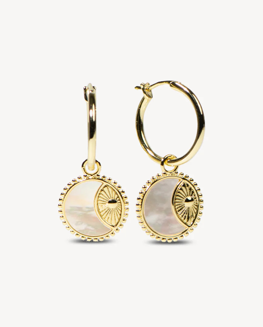 Deltora™ Sun and Moon Gold Earrings in Pearl