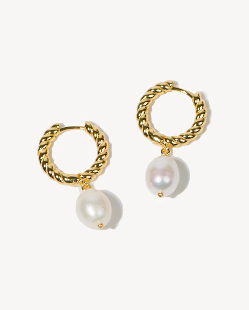 Deltora™ Iconic Olympia Baroque Pearl Earrings